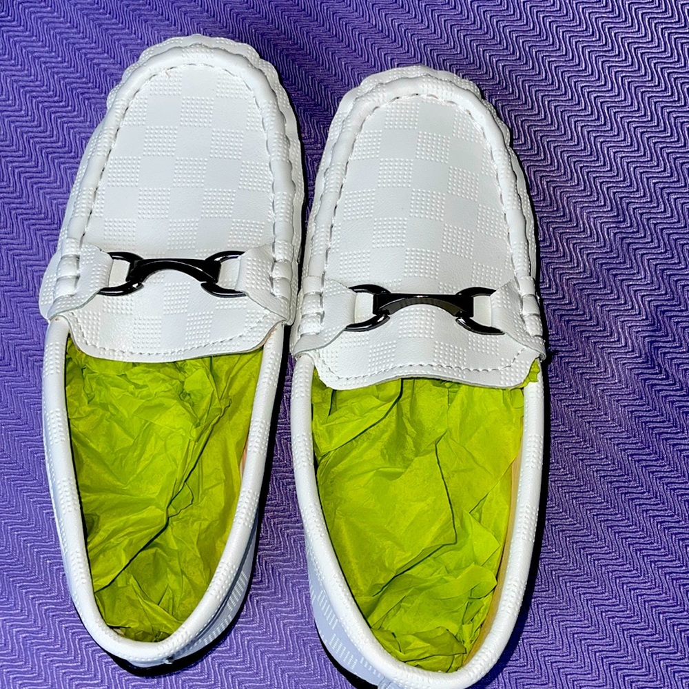Little boys white dress shoes. For a baptism/ wedding/ Easter/ church service/